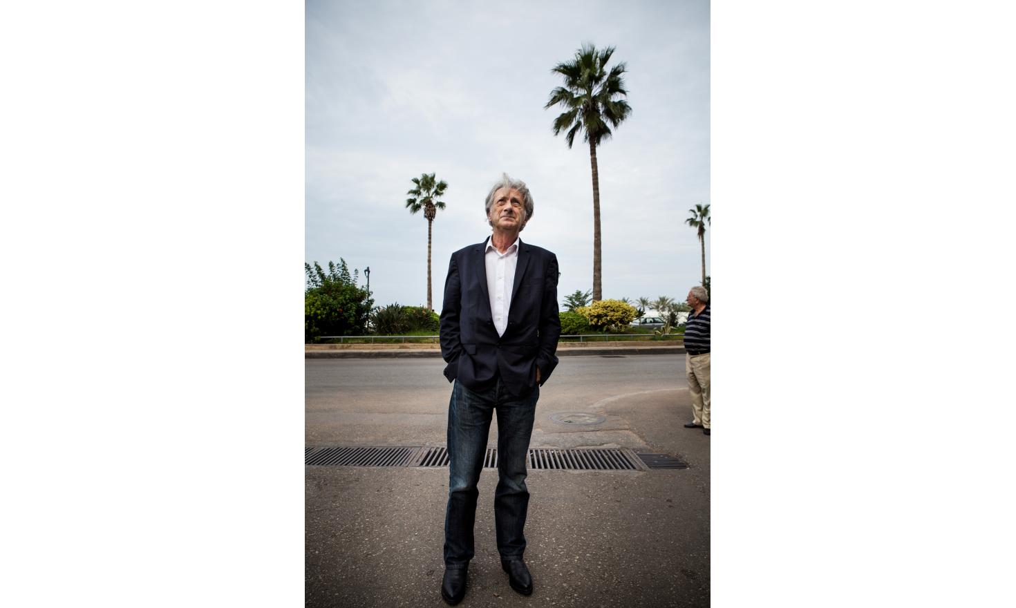 Portraits on assignent Patrick Deville, writer