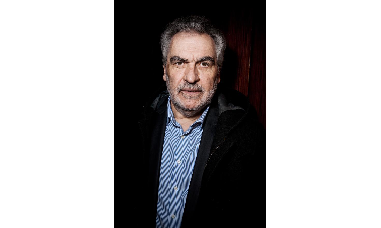 Portraits on assignment Christian Favier, french politicien, member of the communist party / Christian Favier, membre du Parti communiste français, président du Conseil général du Val-de-Marne. Dans son bureau du conseil.