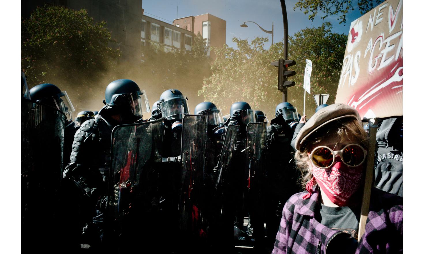 News / Paris spring demonstrations Against the new labour law reform project