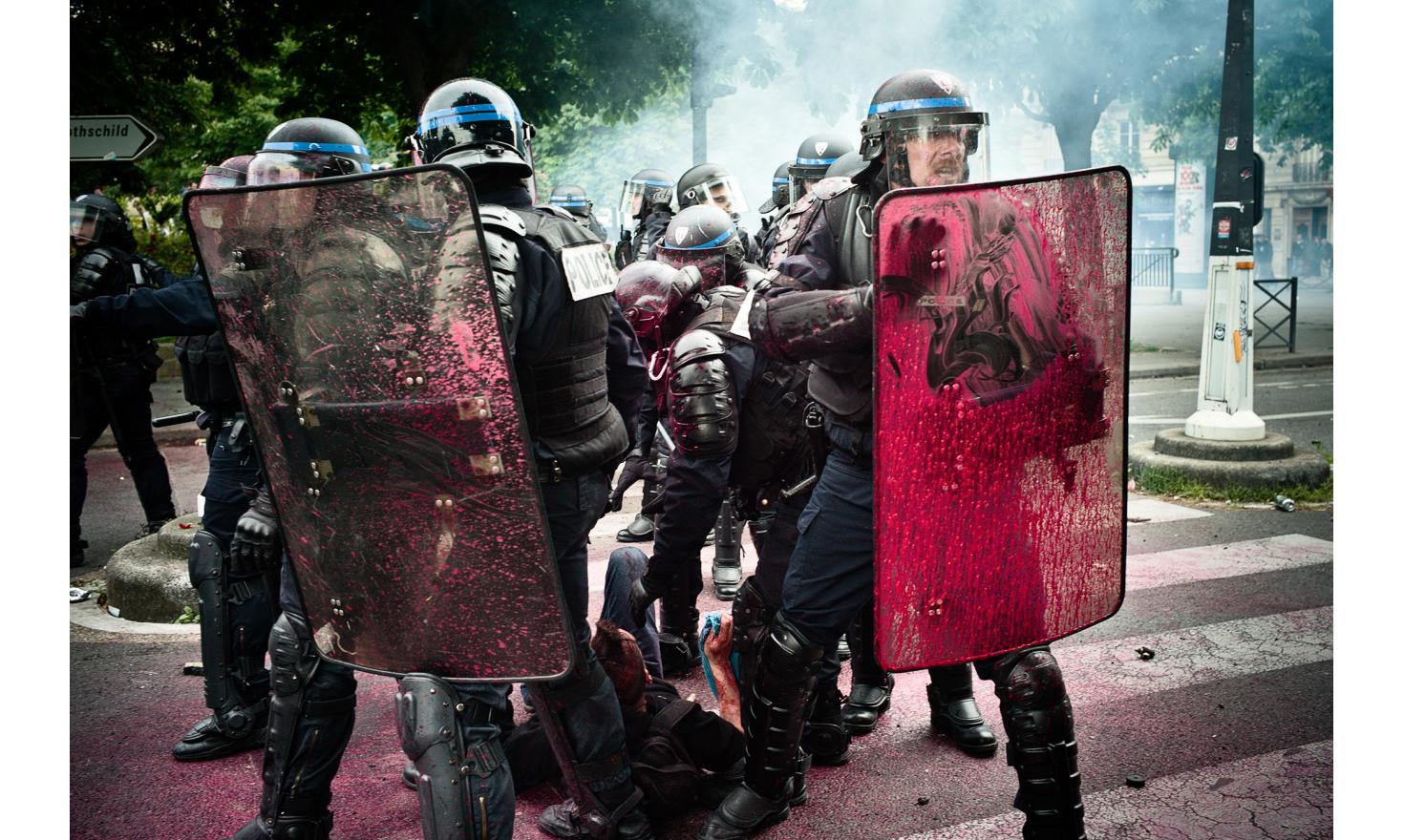 News / Paris spring demonstrations Against the new labour law reform project