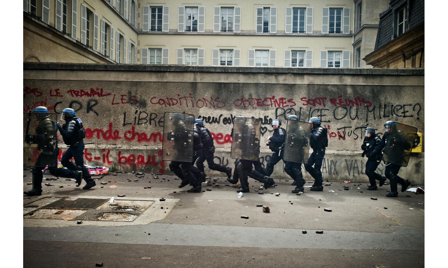 News / Paris spring demonstrations Against the new labour law reform project