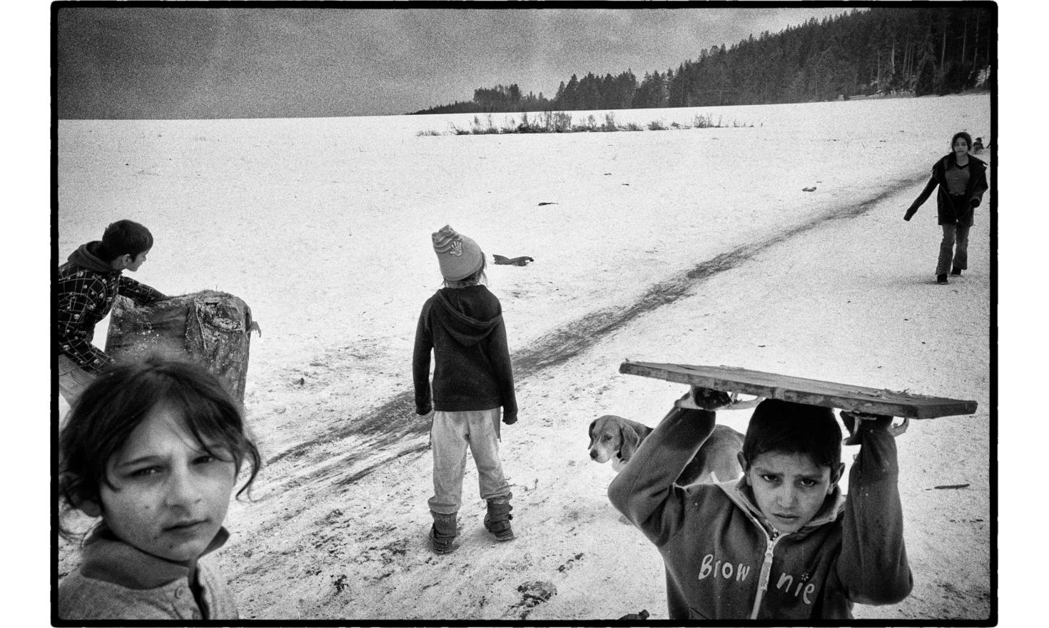 Pariahs, Romas in Europe. 1: East of West. Pariahs, Romas in Europe. 1: East of West.