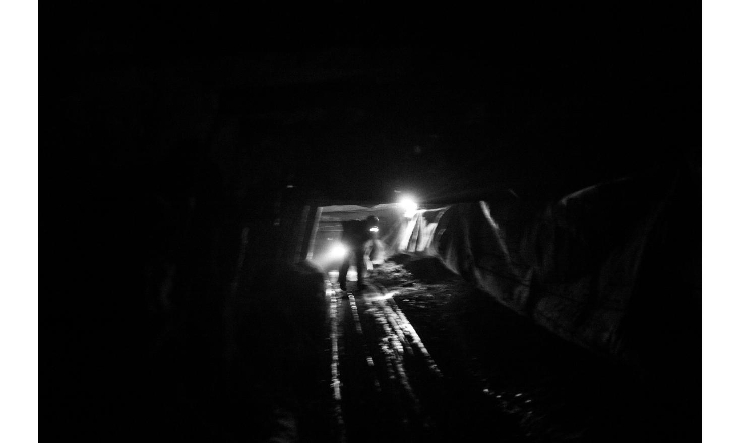 MINEGOLIA_025