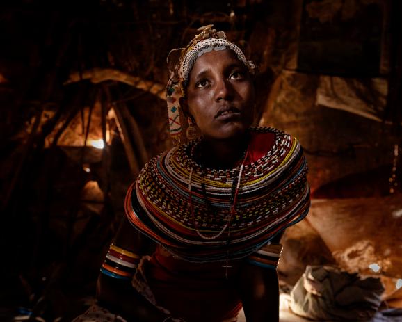 Garikorte Elemo, 22 ans, a perdu son premier-né et unique enfant d'un diarrhée peut-être liée à la sécheresse, et sa grand-mère est morte de faim, au village de Ballah, dans la région de Laisamis, au Kenya, le 6 février 2023.